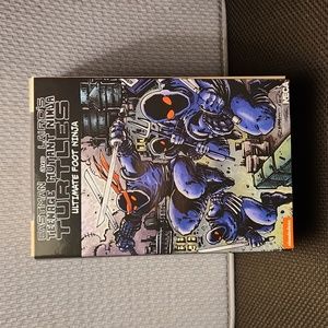 Eastman and Laird's Teenage Mutant Ninja Turtles Ultimate Foot Ninja Figure